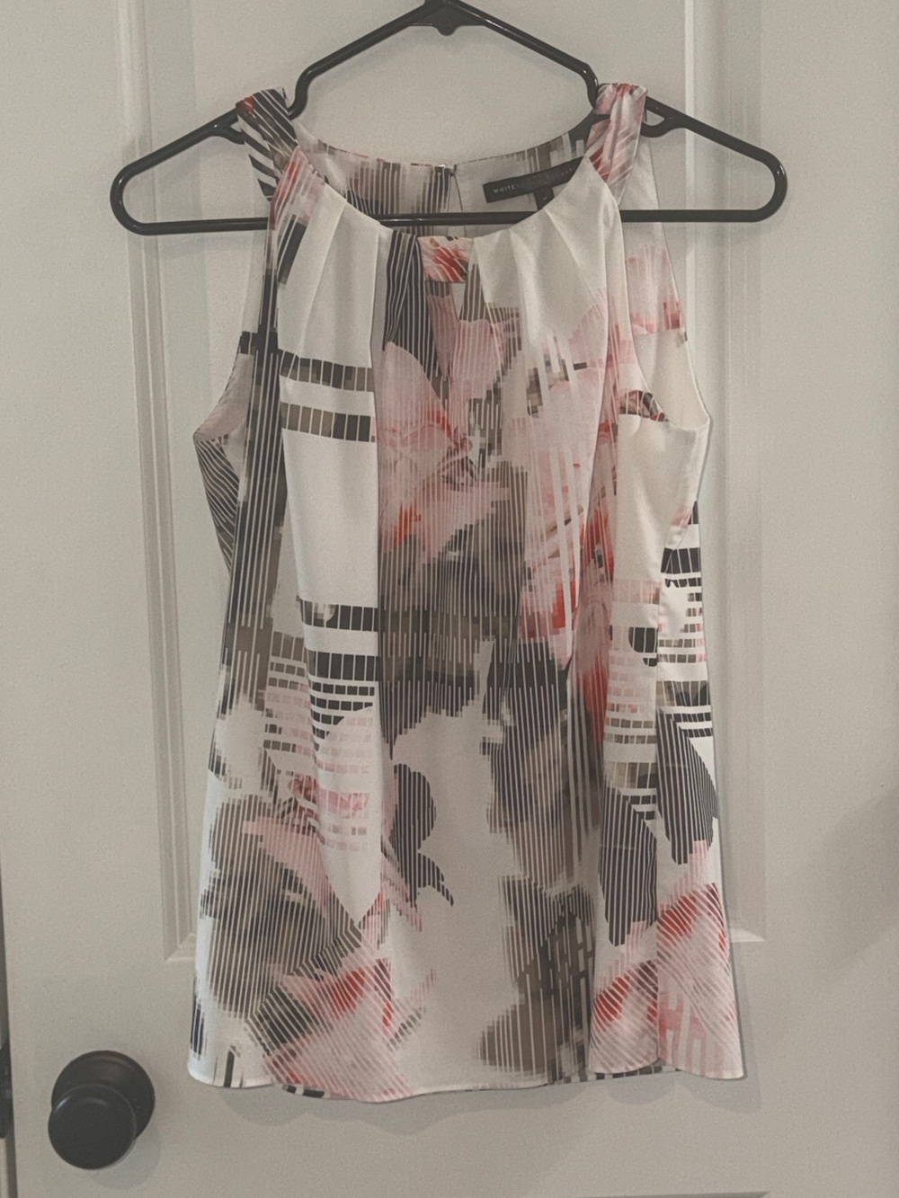 White House Black Market Sleeveless Halter Top, Sz 0